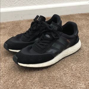 Adidas Iniki Runner